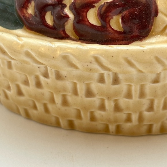 Metlox Poppytrail Rooster Hen On Nest - Picture 12 of 16